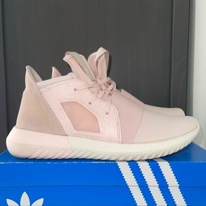 Adidas Halo